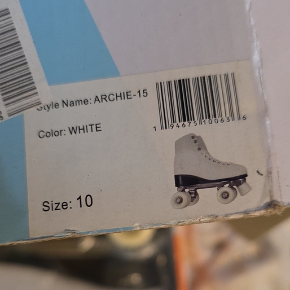 White Roller Skates with Wheels - Picture 2 of 4